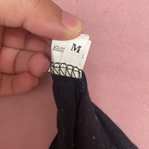 🥳 7/ $10!! H&M Black Women's Top - Size MD - Picture 3 of 3